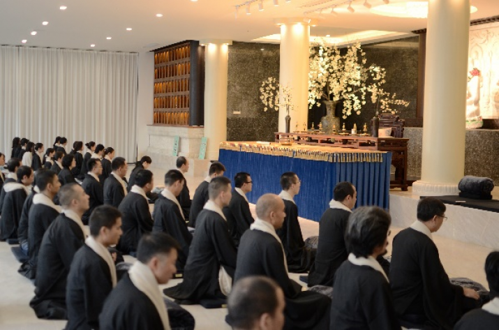 The meditation hall in the Yuquan Monastery.  Image courtesy of Yuquan Monastery