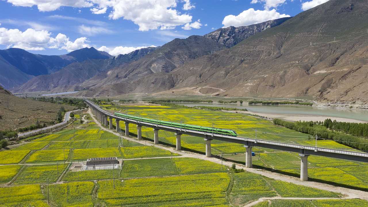 Along Tibet’s New Railroad: Birthplace of Tibetan Culture, Shannan