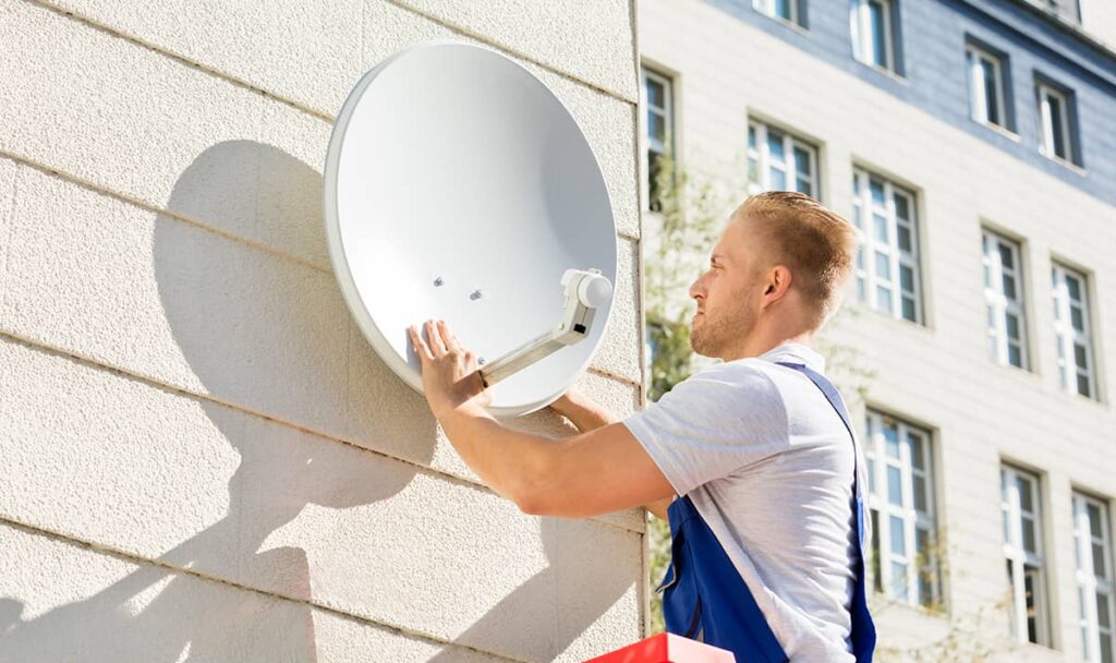 Will Satellite TV Become Obsolete in the Next 10 Years