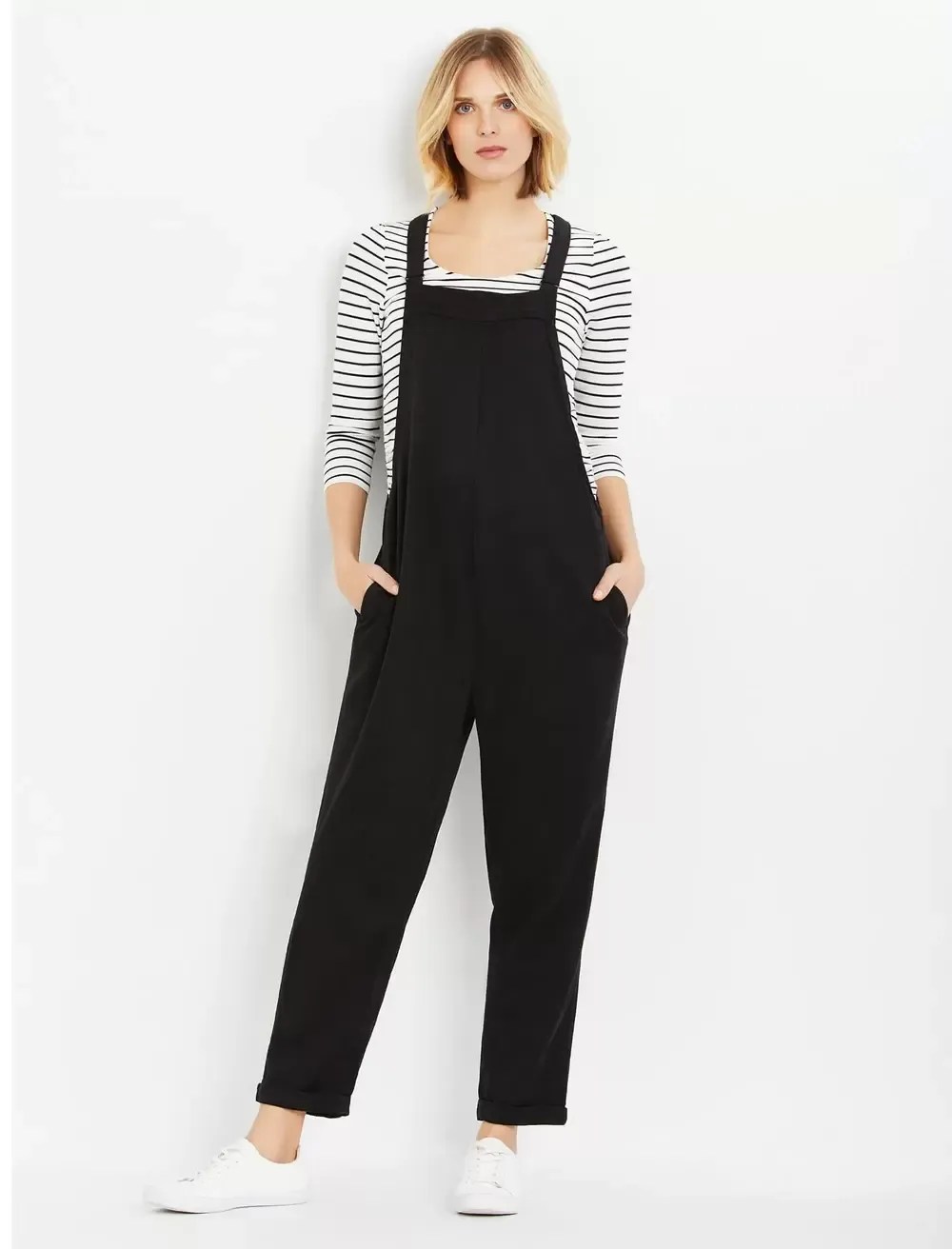 Why Overalls Are The Most Comfortable Go-To Maternity Look