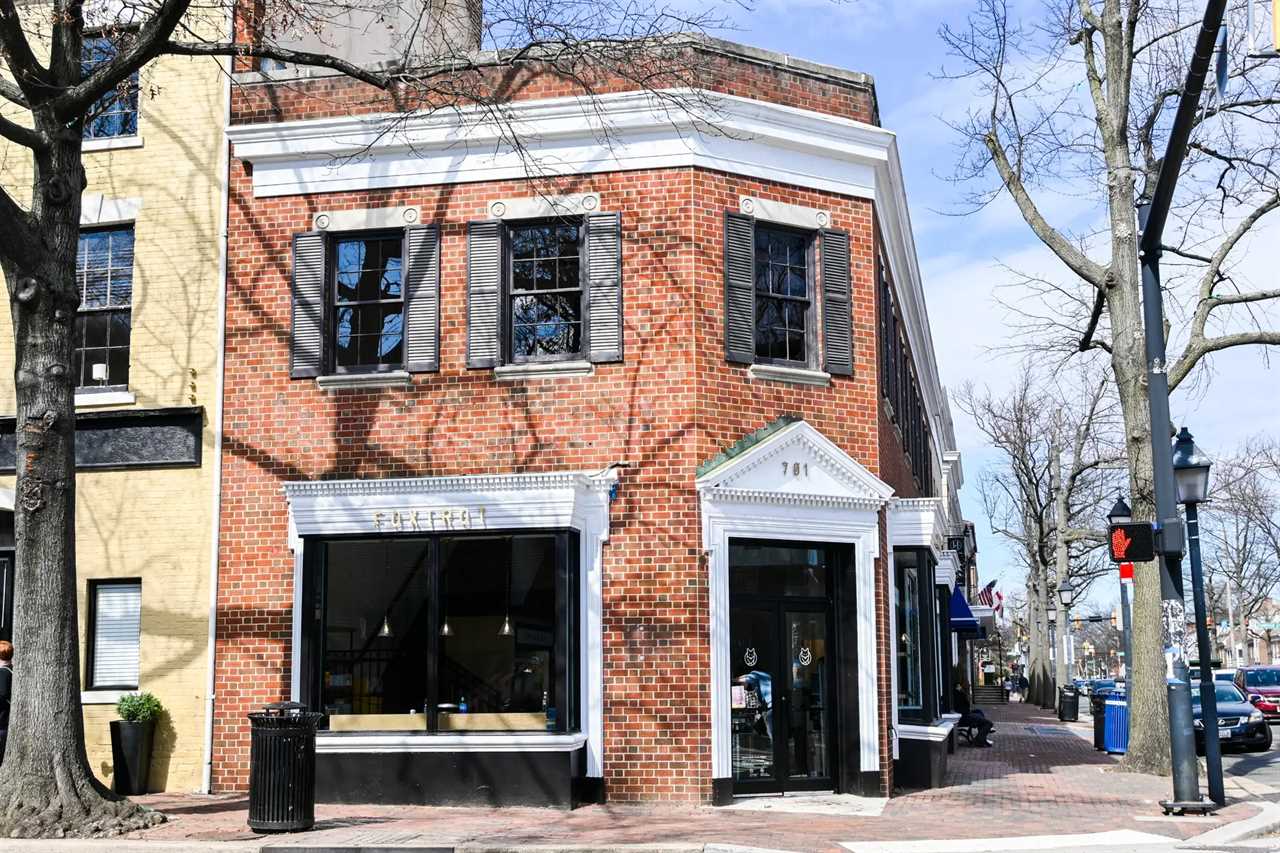 Foxtrot Café And Corner Store Opens In Old Town Alexandria