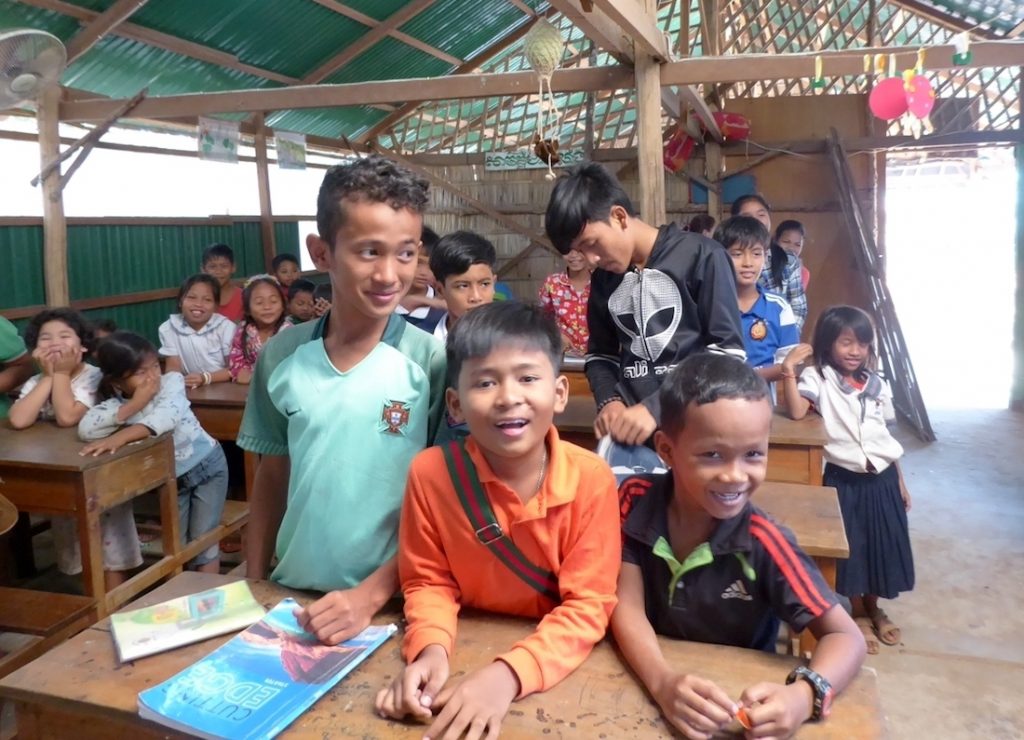 Redemption Center Cambodia-- Fighting HIV/AIDS with the Buddha's Army-- Buddhistdoor Global