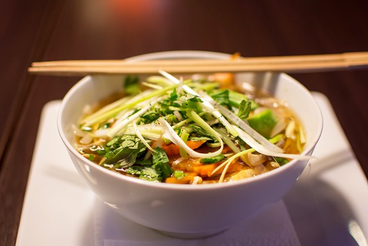Pho noodle soup